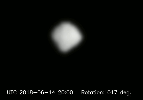 Japanese Spacecraft Approaches 'Dumpling-shaped' Asteroid