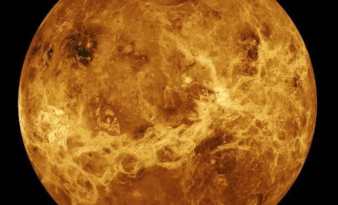 Alien Life Could Theoretically Survive Within Venus's Clouds