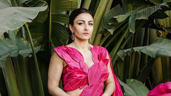 Bollywood Actress Claims Family Fled 'Haunted' Ancestral Home