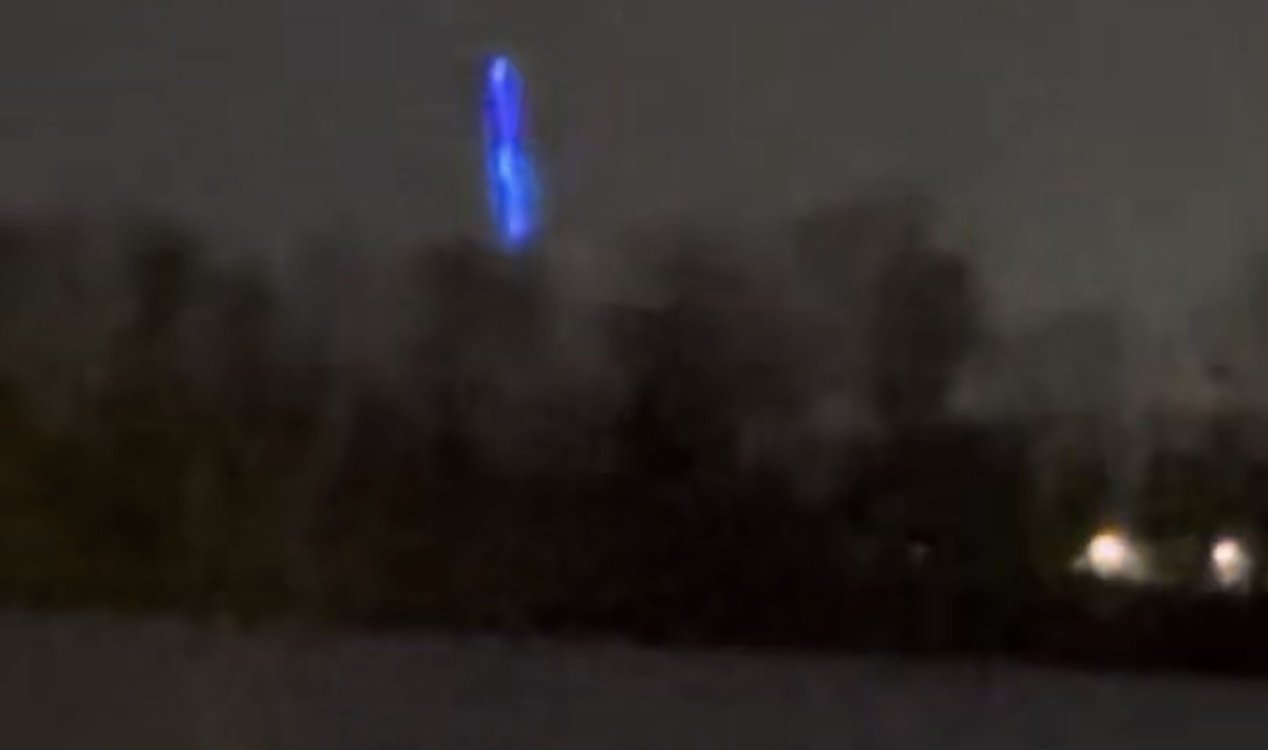 Strange Glowing Blue Object Filmed Descending into River