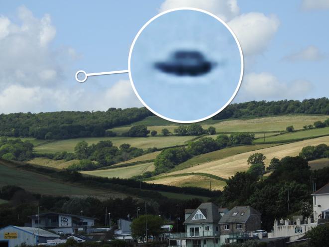 British Ufologist Snaps Photos of 'Flying Saucer' over Devon