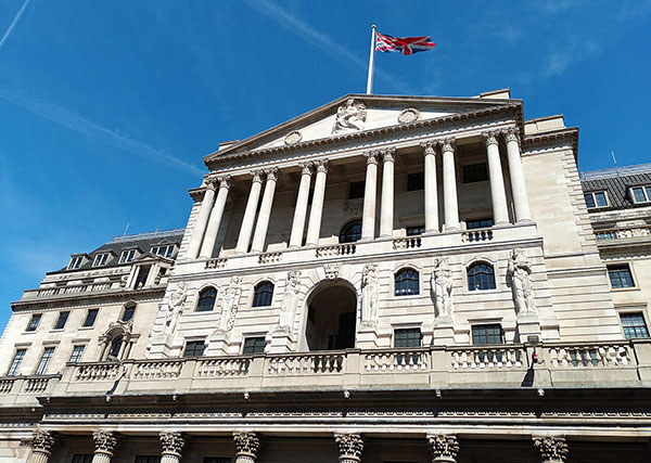 Bank of England Warned to Prepare for UFO Disclosure