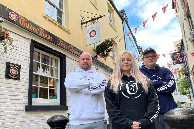 'Ghost of Lady in Blue' Haunts Plymouth Tea Rooms?