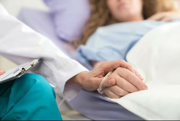 Woman 'No Longer Afraid of Death' after 'Beautiful' NDE