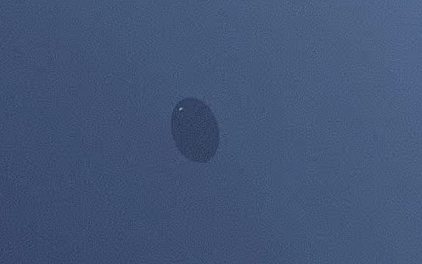 Man Spots UFO over Liverpool that 'Disappears with a Pop'